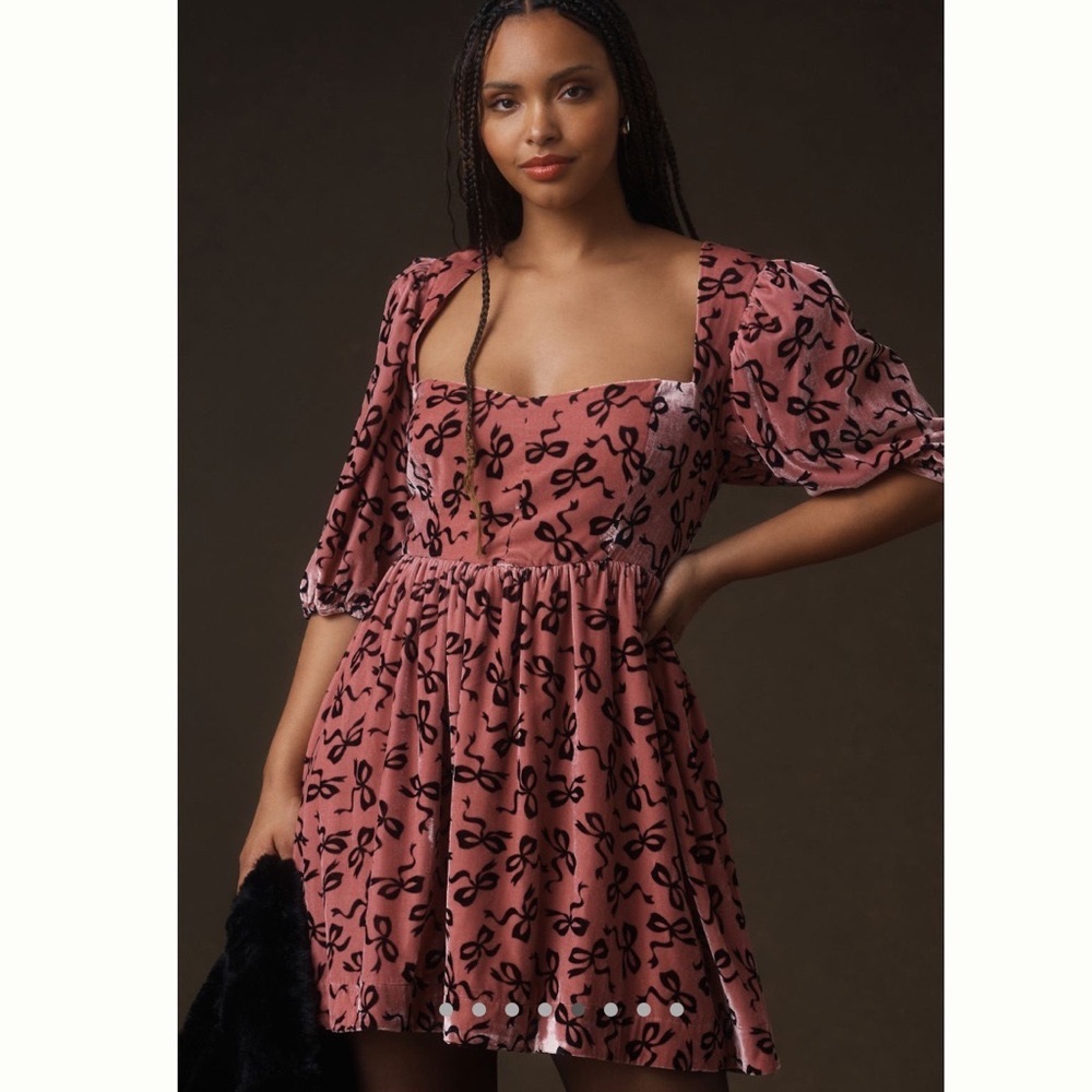 NWT Maeve sweetheart velvet mini dress with bows